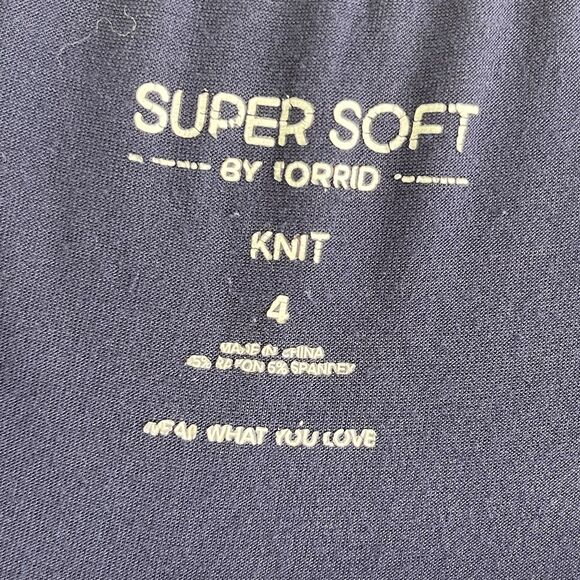 Torrid 3 Piece Bundle Super Soft Blue Baby Doll Top Striped V Neck Sleeveless - Picture 8 of 16